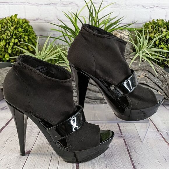 Zigi Soho "Charger" Stiletto Heel Platform Sock Booties - Picture 3 of 11